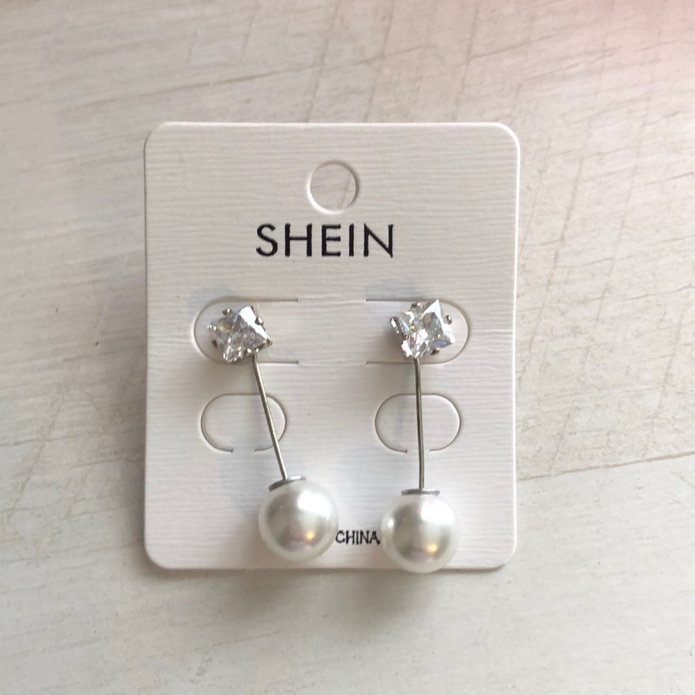 SHEIN Dangle Faux Pearl Earrings